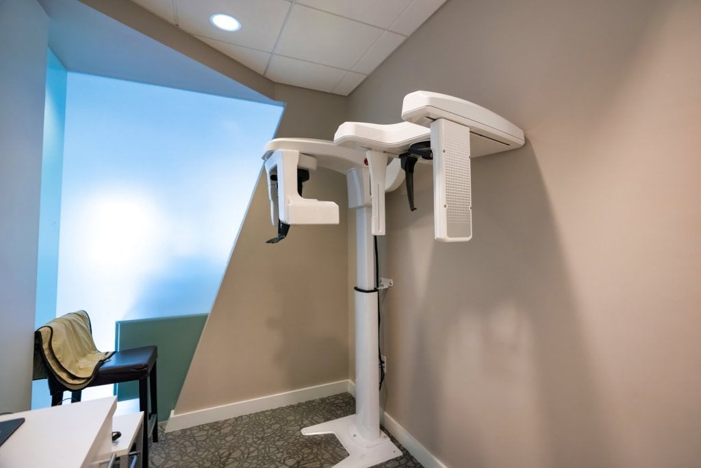 Carestream CS8100SC imaging system